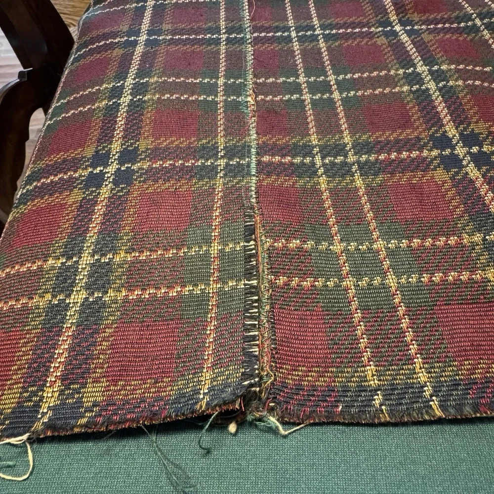 Lot of 5 High-End Tablecloths – 3 LogoSkirt Banquet + 2 Vintage‎ Highland  Golf